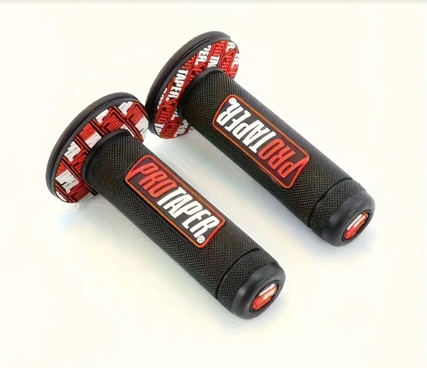 Black&Red pro taper grips